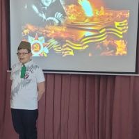 Вот и стали мы на год взрослей
