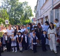 Торжественная линейка, посвященная Дню Знаний