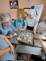 Мастер-класс по приготовлению булочек и пирожков.