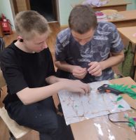 Цветы для сотрудников –  с любовью из детских рук!