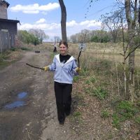Чистый берег реки Раковка
