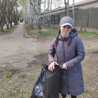 Чистый берег реки Раковка