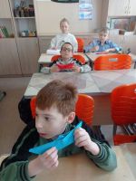 Бумажный кораблик по Волге плывет